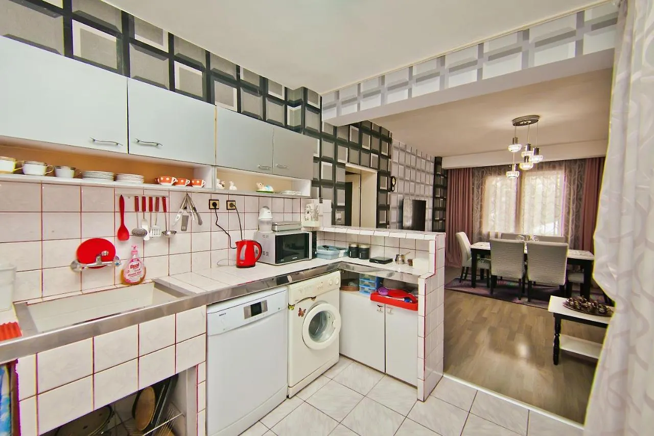 Perla 2-Bdrm In The Heart Of The City Varna Apartment